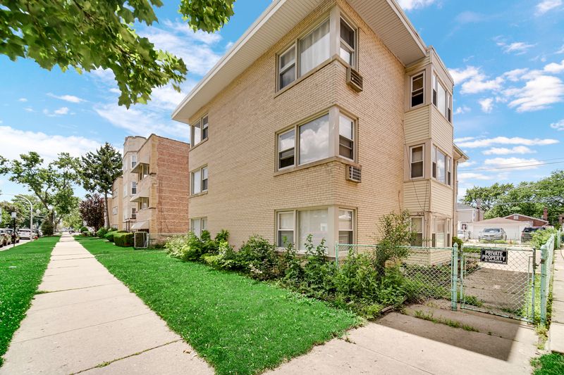 Chicago-area building from the Concrete Realty portfolio