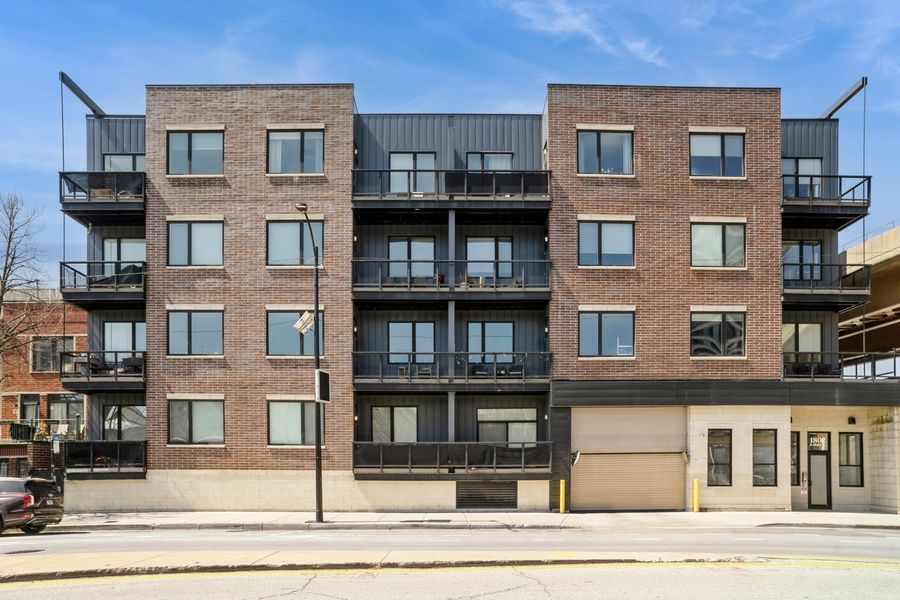 South Loop Corner Residence, South Loop, Chicago