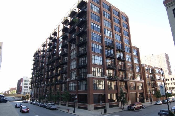 Loft building in River North, Chicago