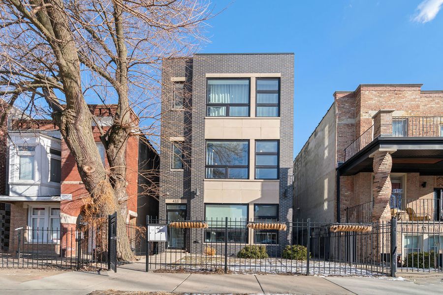 North Kenwood Modern Condominium, North Kenwood, Chicago